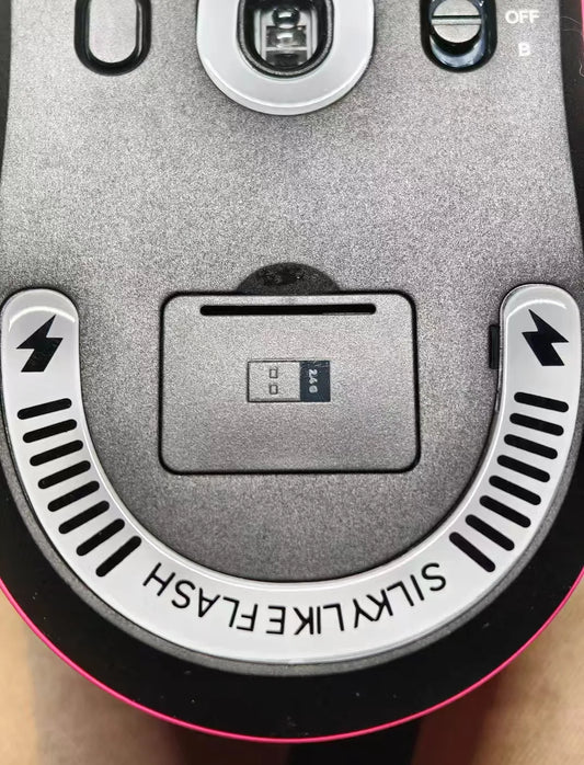 The Glass-on-Glass Disaster: What Happens If You Use Glass Mouse Skates on a GOGOFREE Pad?